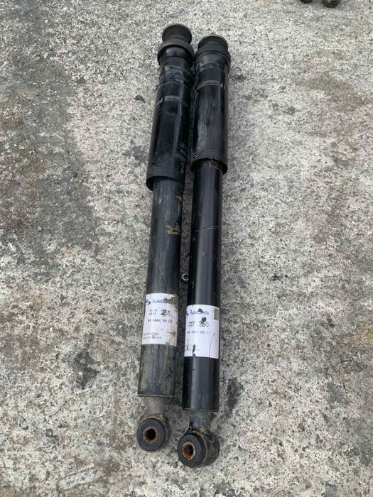 Амортисьори и пружини Мерцедес W210 и W208