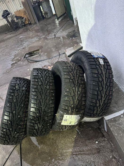 Автошины 215 /65/16 новые без пробега