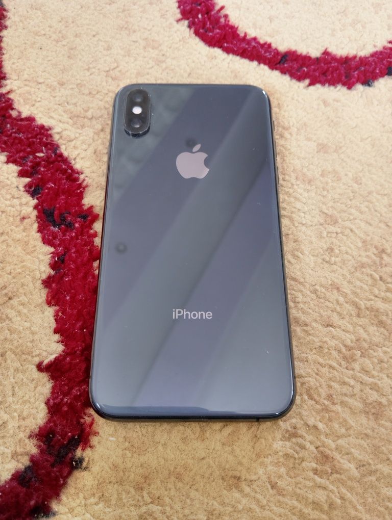 Iphone xs 64gb 81%