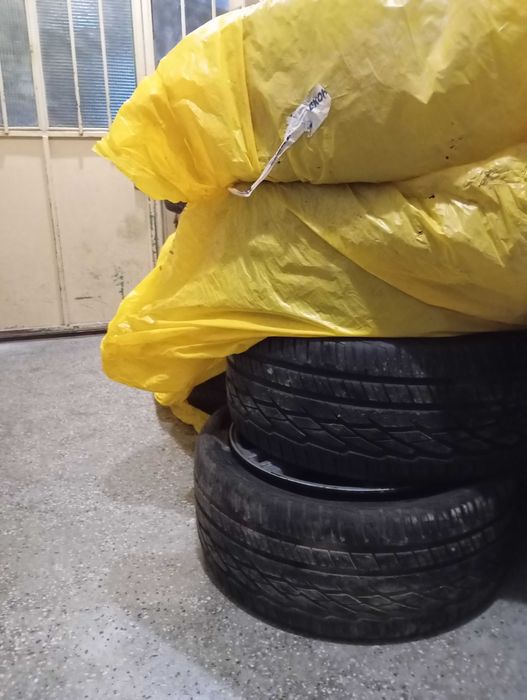 Гуми и джанти ...