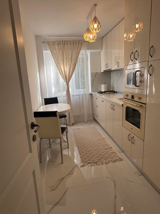 Inchiriez apartament 2 camere