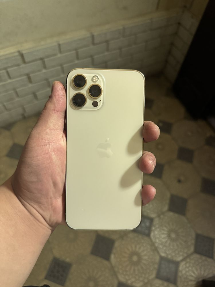 IPhone 12 pro max с гарантией