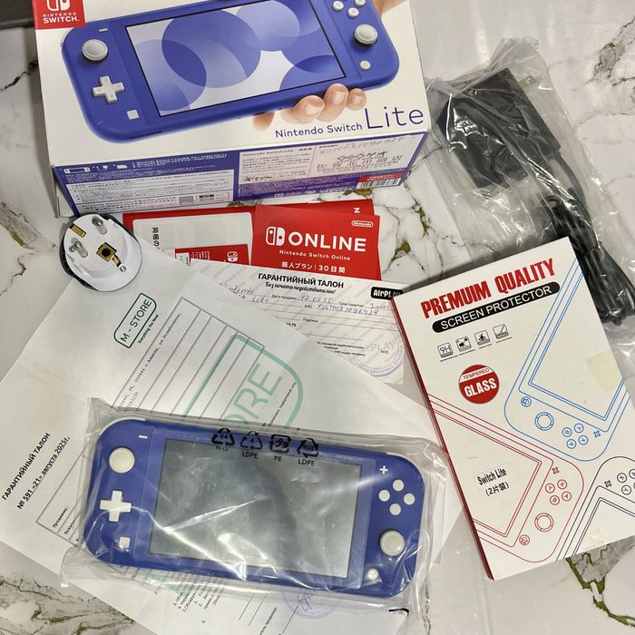 Nintendo Switch Lite 1TB