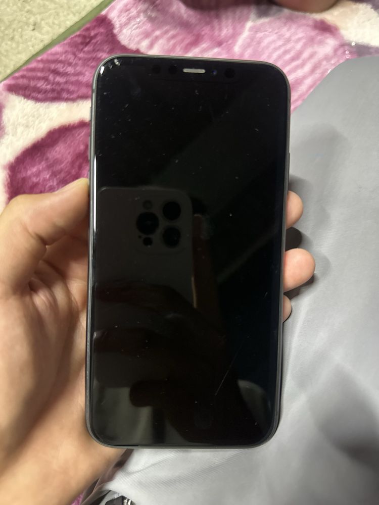 iphone 11……………..