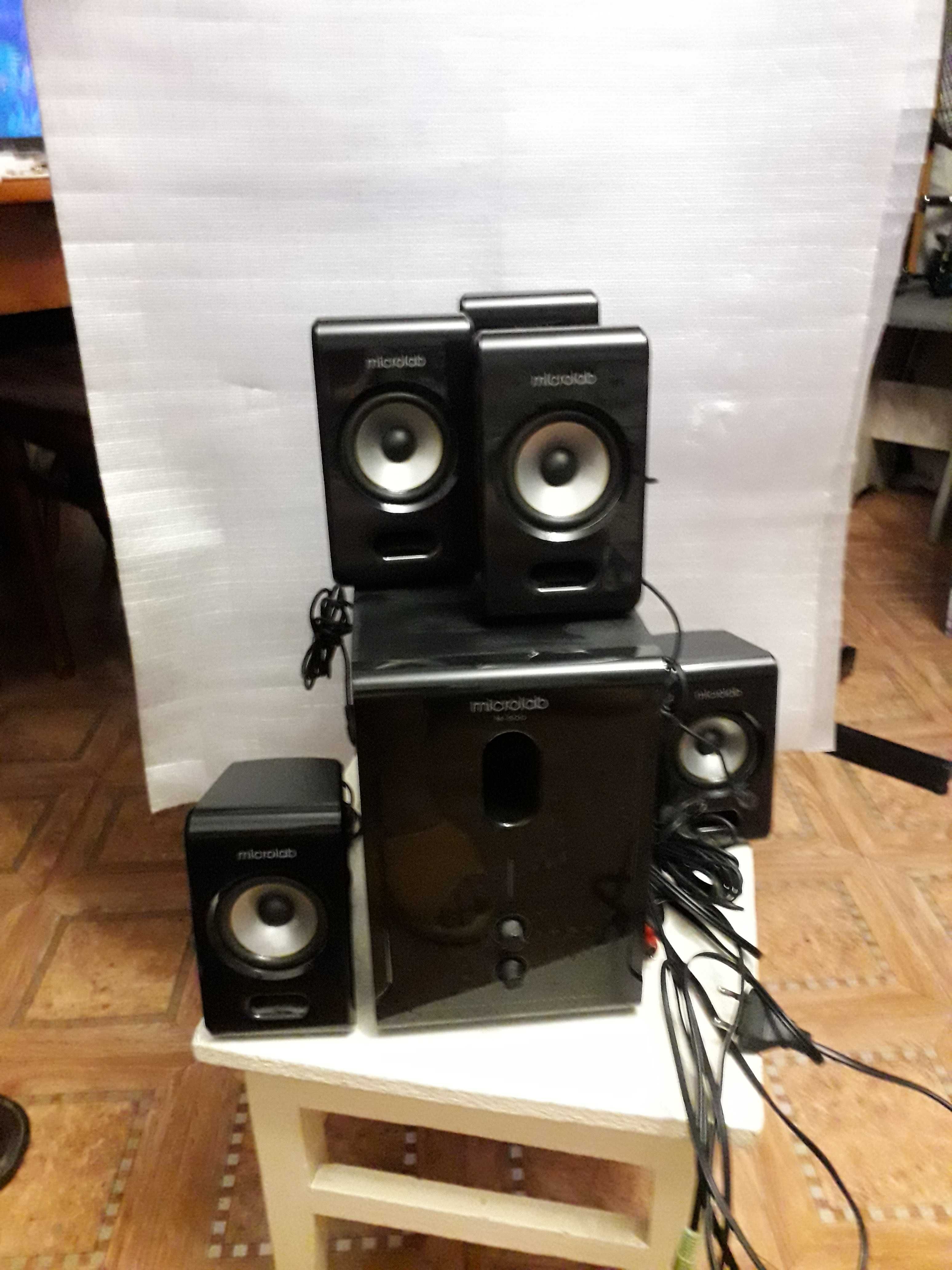 Продаю акустическую систему Microlab M-500