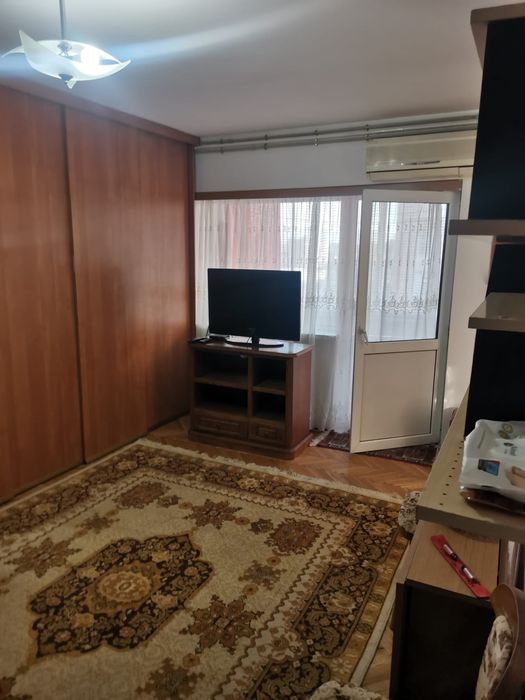 Garsoniera de inchiriat