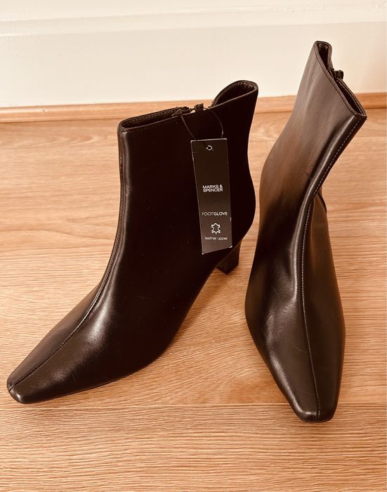 Ghete Marks & Spencer Piele Naturala