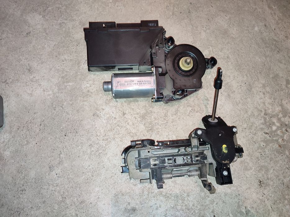 Accesorii ușa stanga față