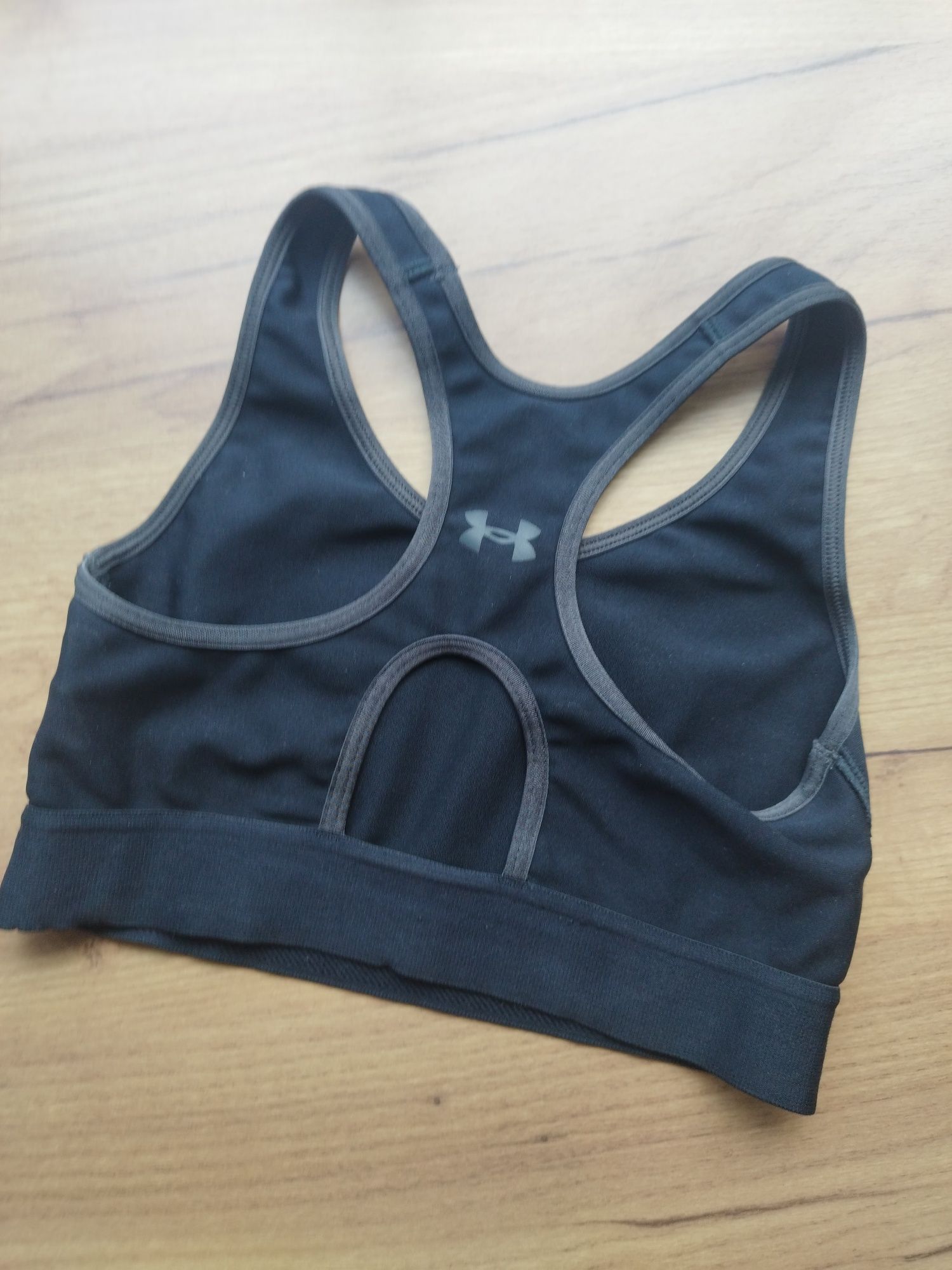 UNDER ARMOUR Бюстие Спортен сутиен XS