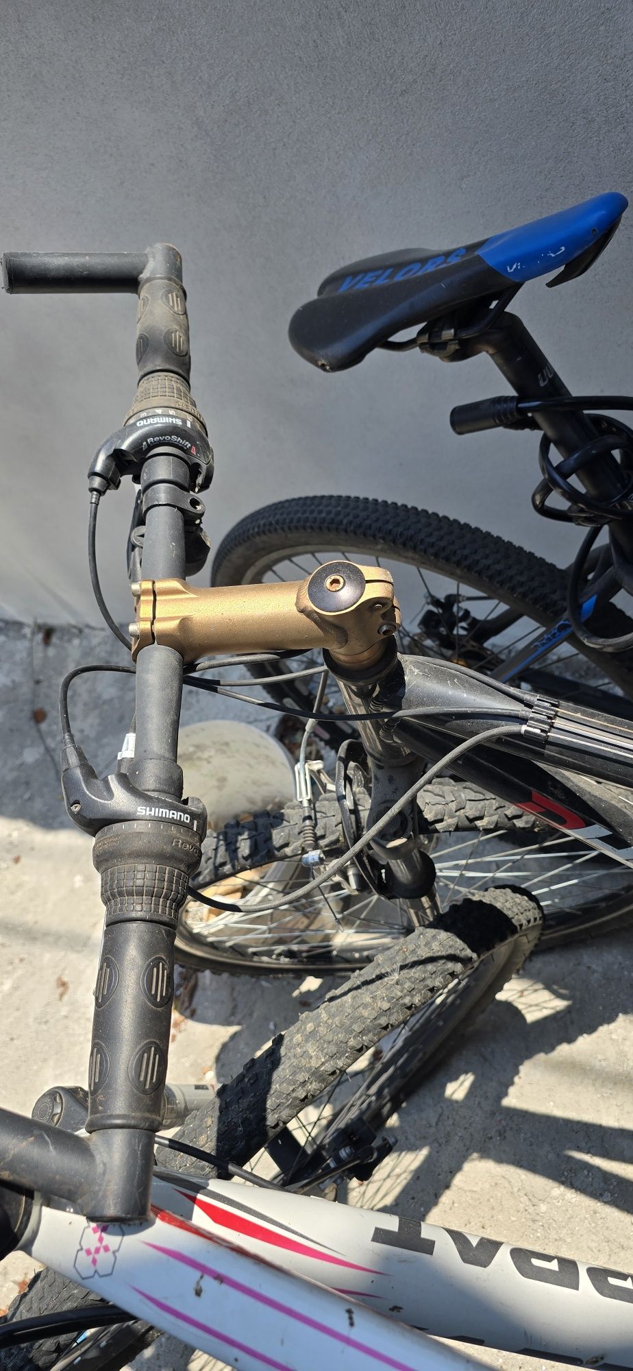 Vand 3 biciclete