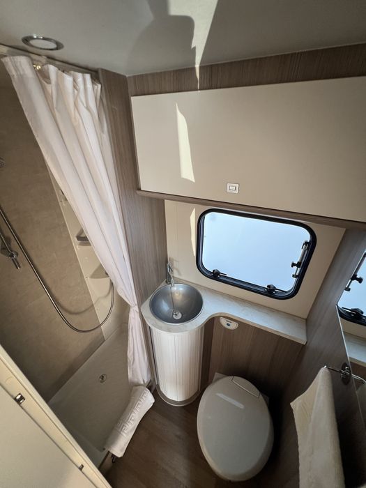 Vand Autorulota Fiat Ducato XGO39, 7 locuri, 2023