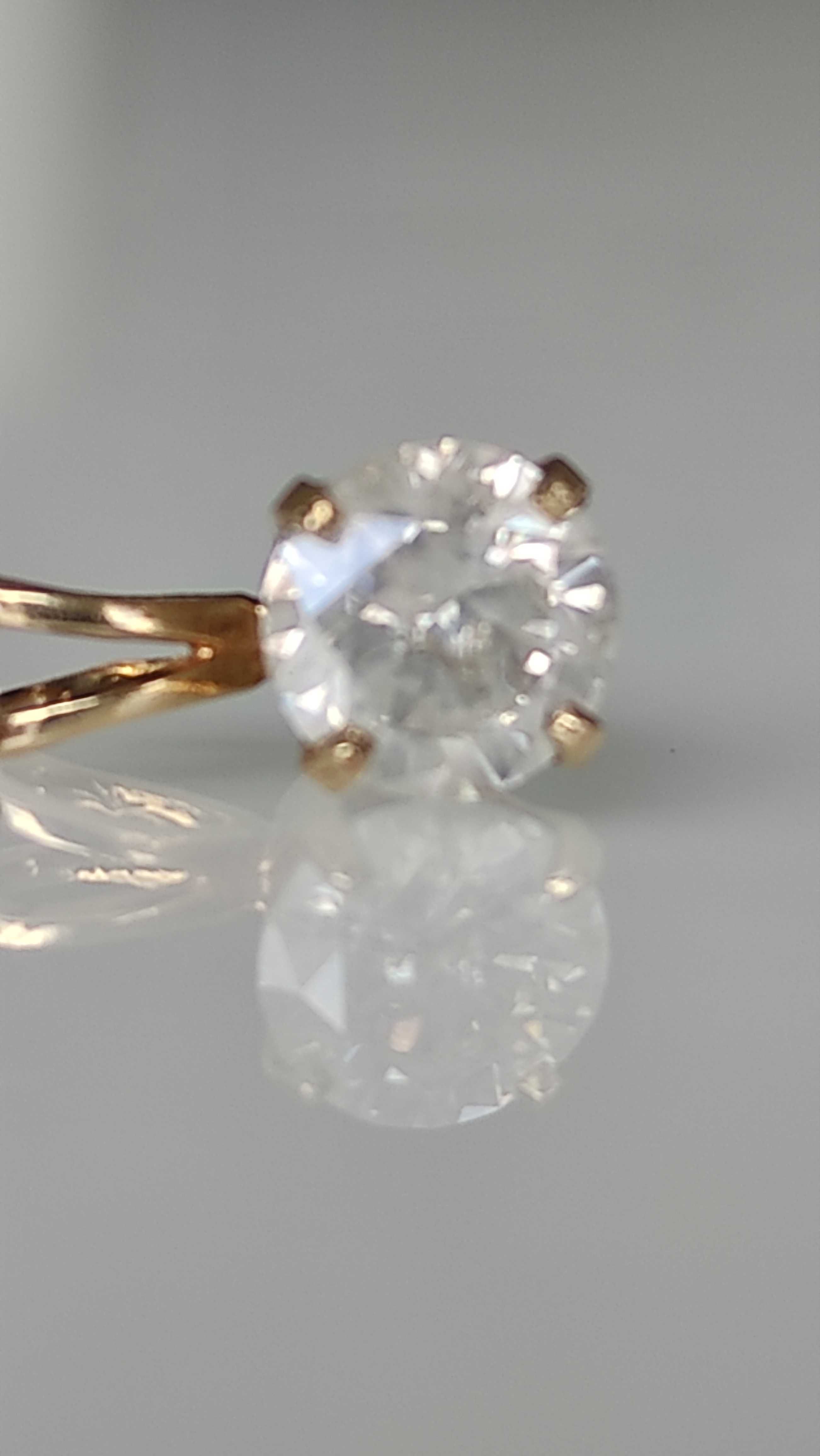 Pandativ aur 14k cu diamant 0.70ct