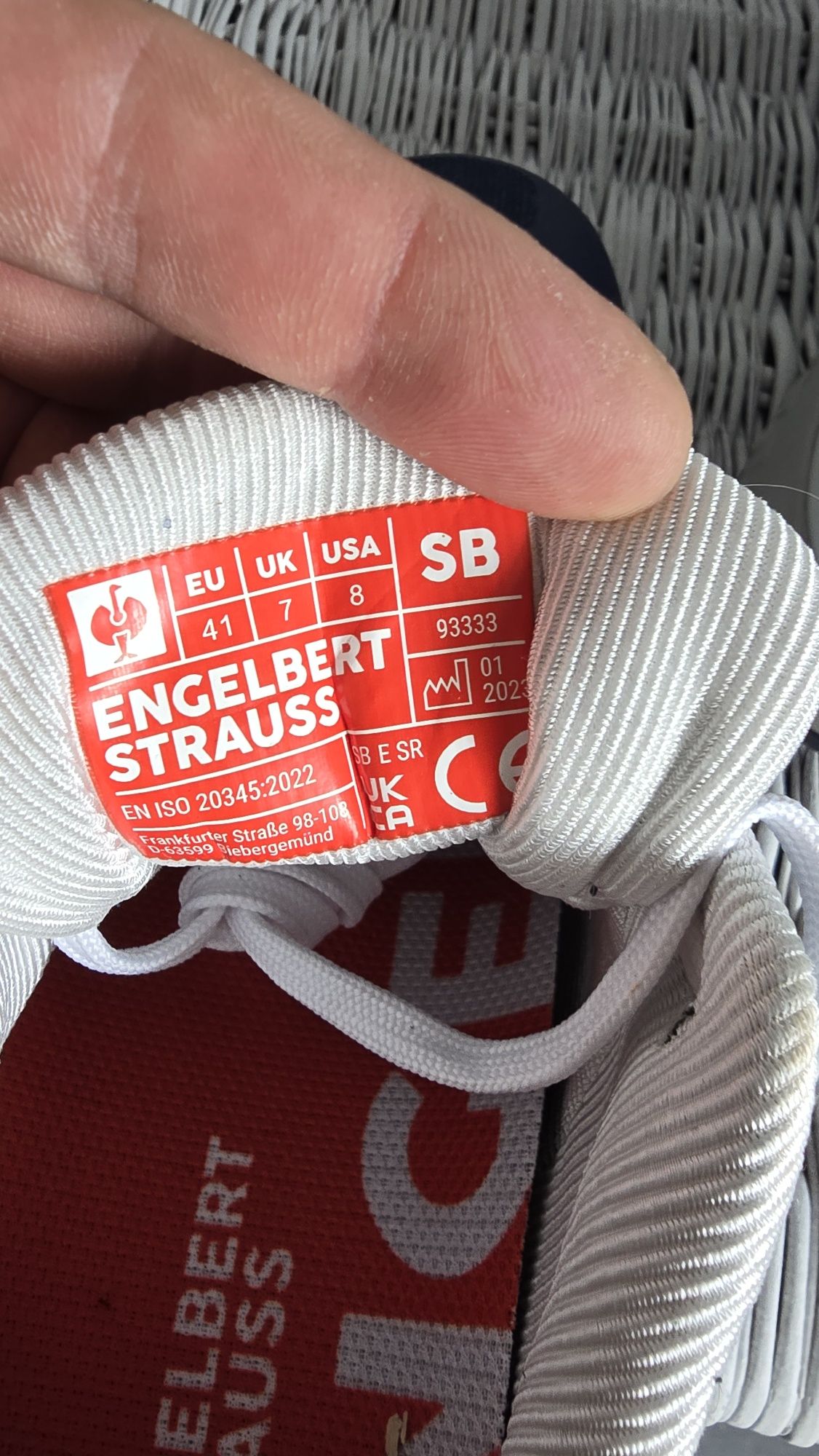 Strauss engelbert