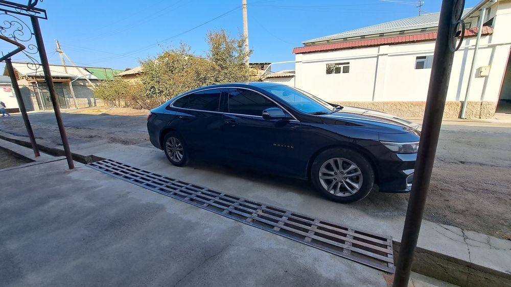 Малибу 2.4 2018йил Тоза сотилади