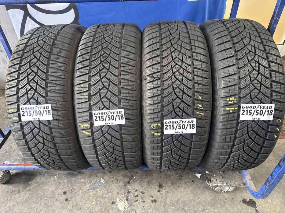 215/50/18 Good Year M+S