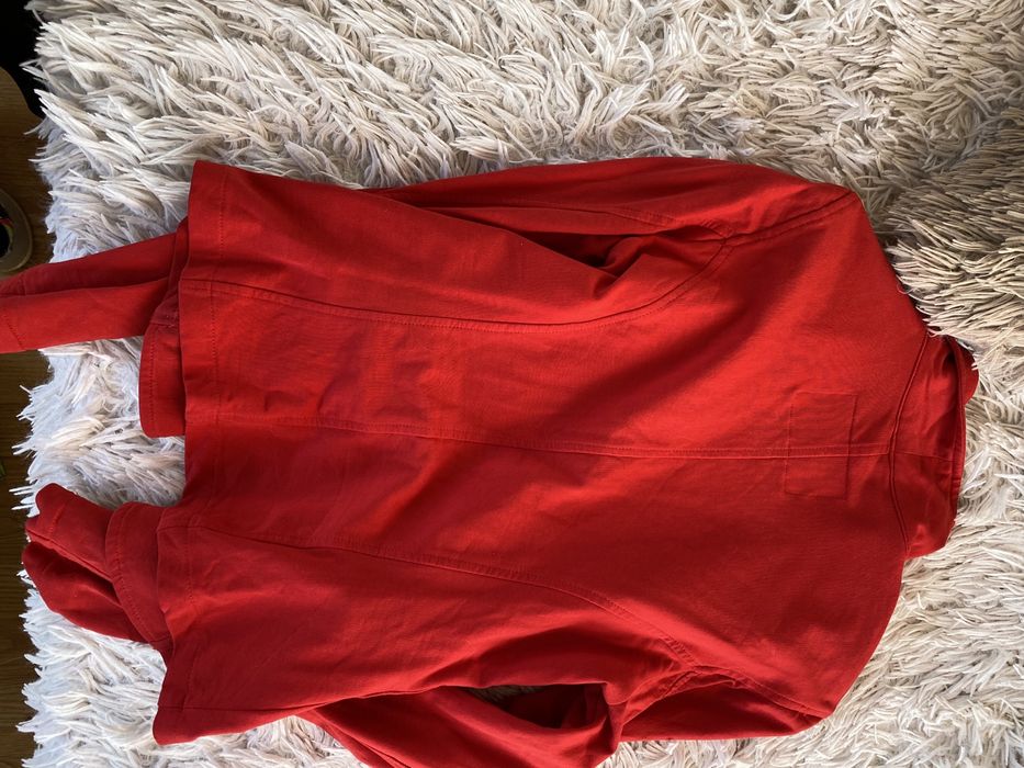 Дамска коледна блуза H&M xs размер-20 лв