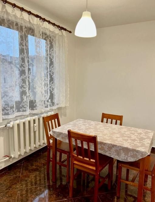 Дава се под наем Четиристаен апартамент в София, Център - 140 кв.м за 850 € - Снимка #2