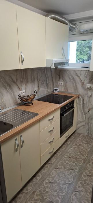 Închiriez apartament 2 camere