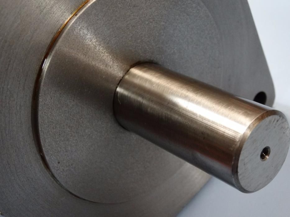 Правотоков серво мотор FANUC model 10