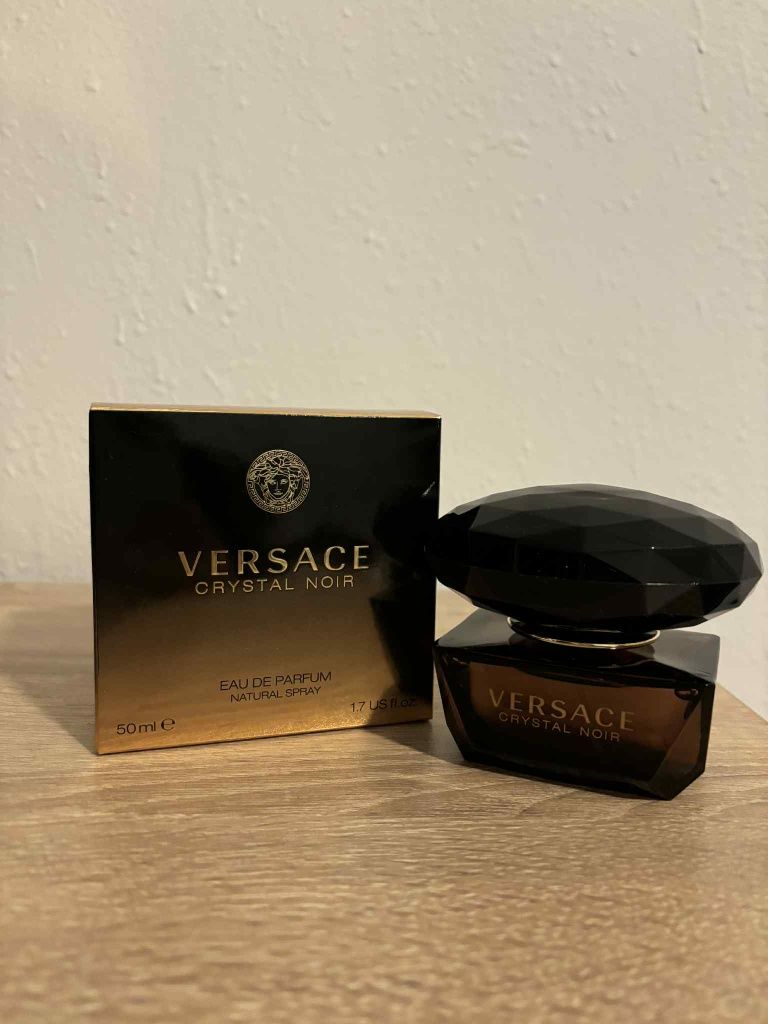 Versace Crystal Noir 50мл
