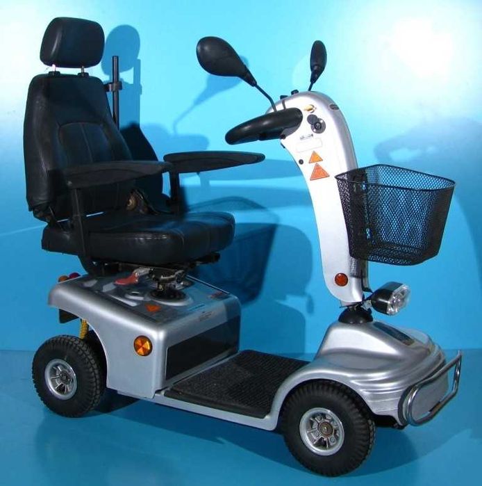Scuter electric handicap/Invalizi Shoprider - 6 km/h