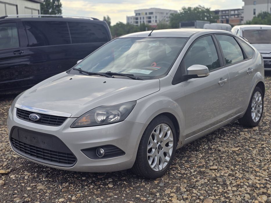 Ford focus 1.6 benzina 100cp manuala clima an 2009 Germania