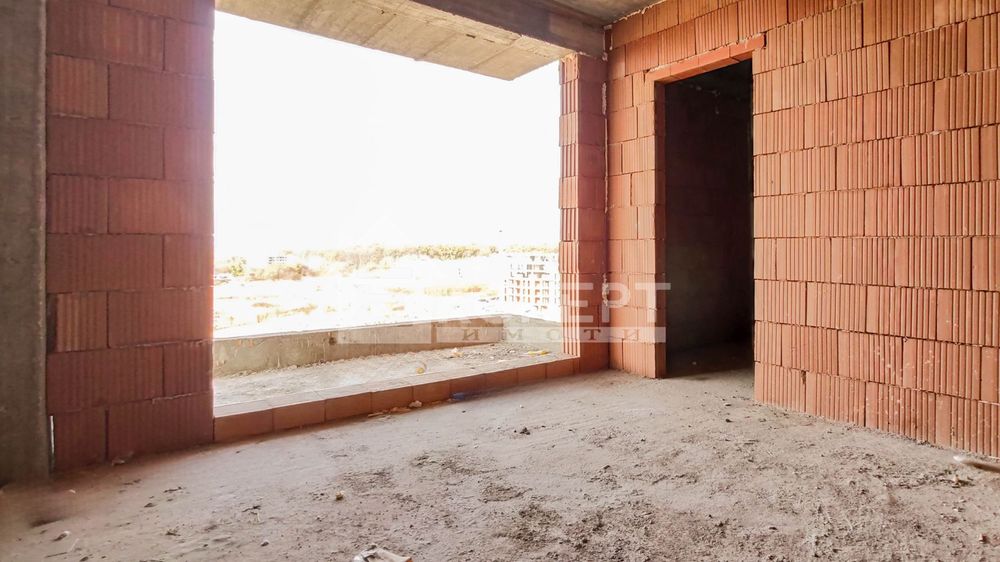 Продава се Двустаен апартамент в Пловдив, Христо Смирненски - 77 кв.м за 1304 €/кв.м - Снимка #8