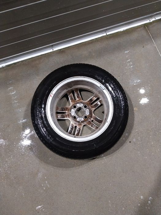 Резервна гума форд фокус,фиеста и фюжън