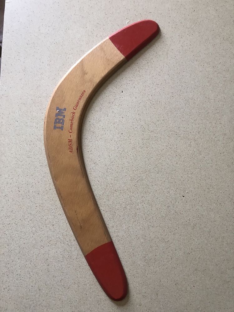 Bumerang original din lemn