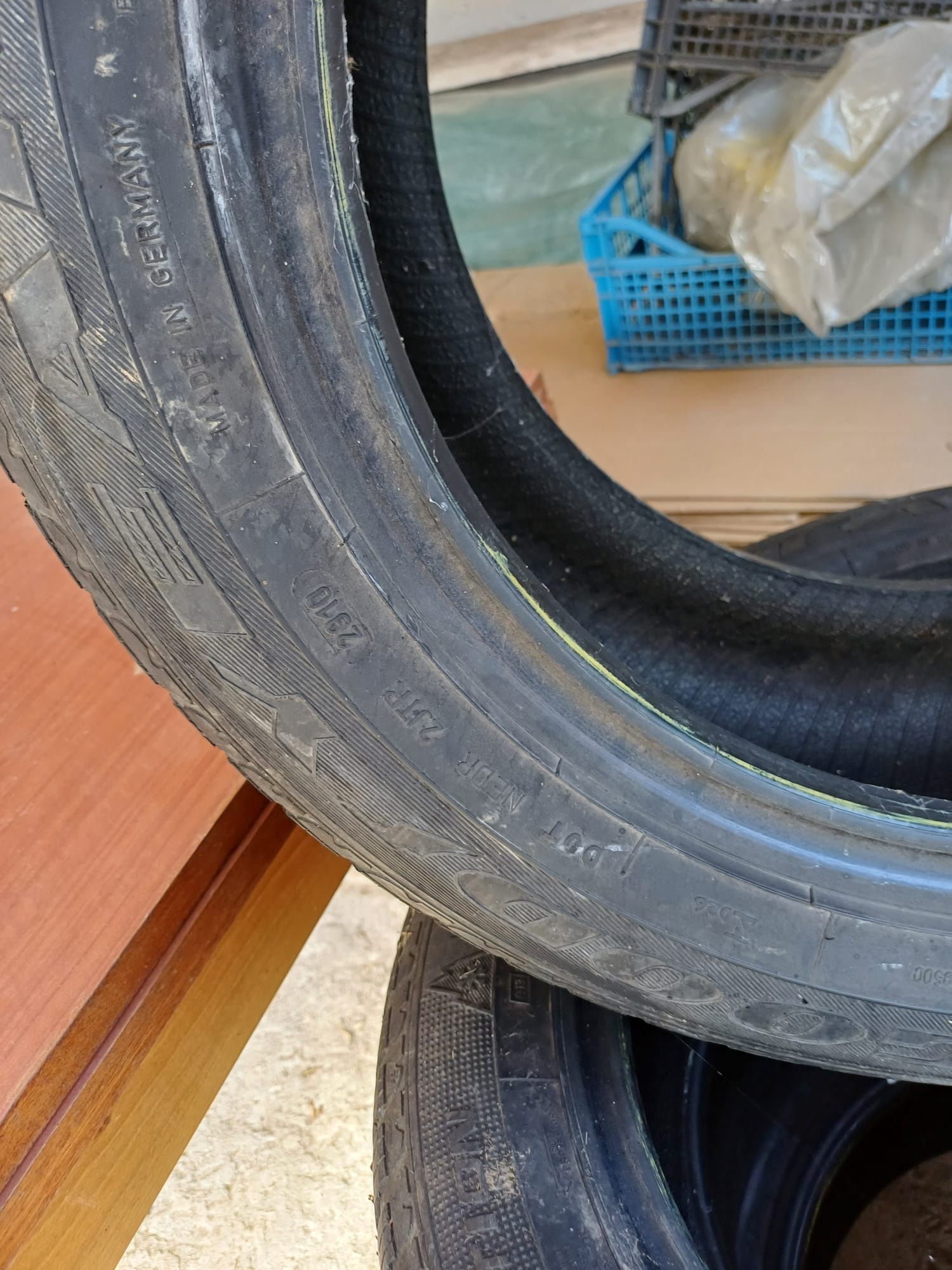 Зимни Гуми 17 цола рънфлат 245/50R17