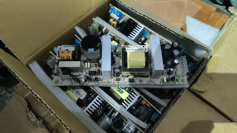 Блоки питания lps-60zx-r1 12v 60w 5a