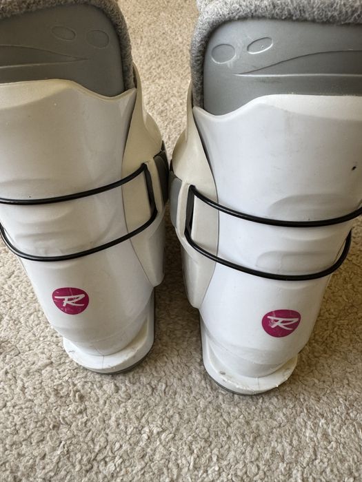 Clapari ski Rossignol, 19.5 MP + bețe