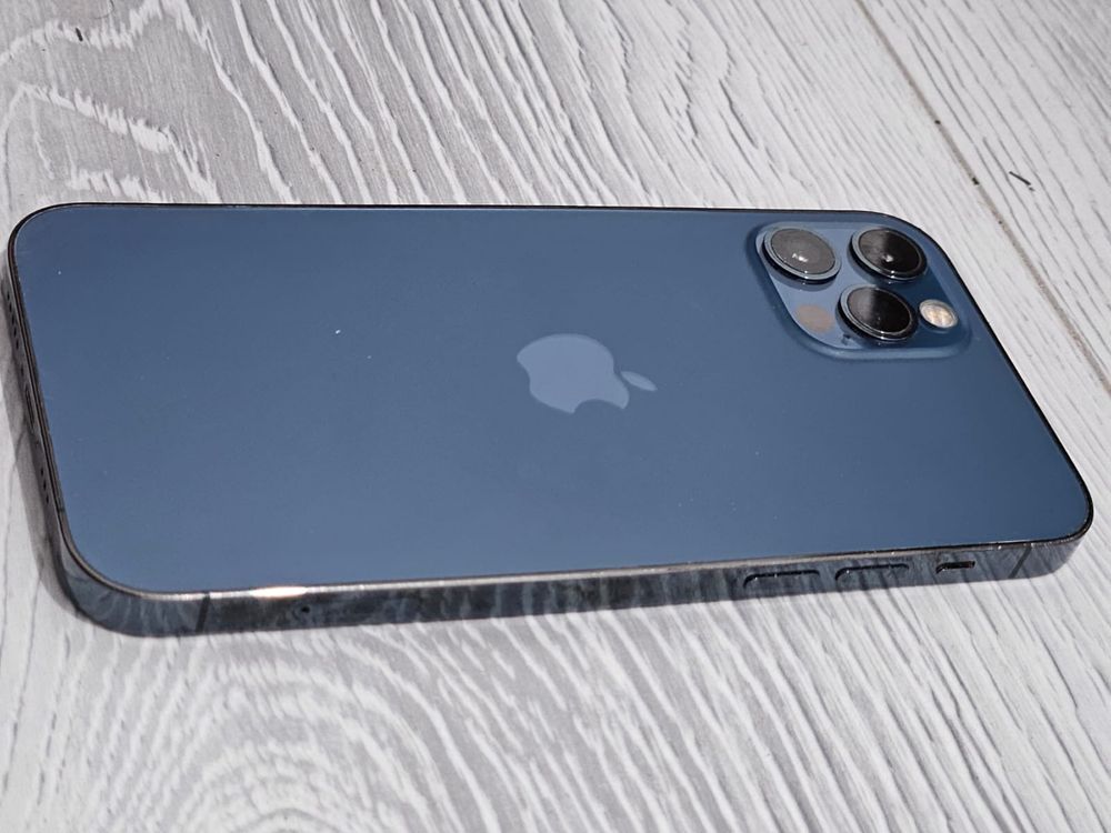 iphone 12 pro компле