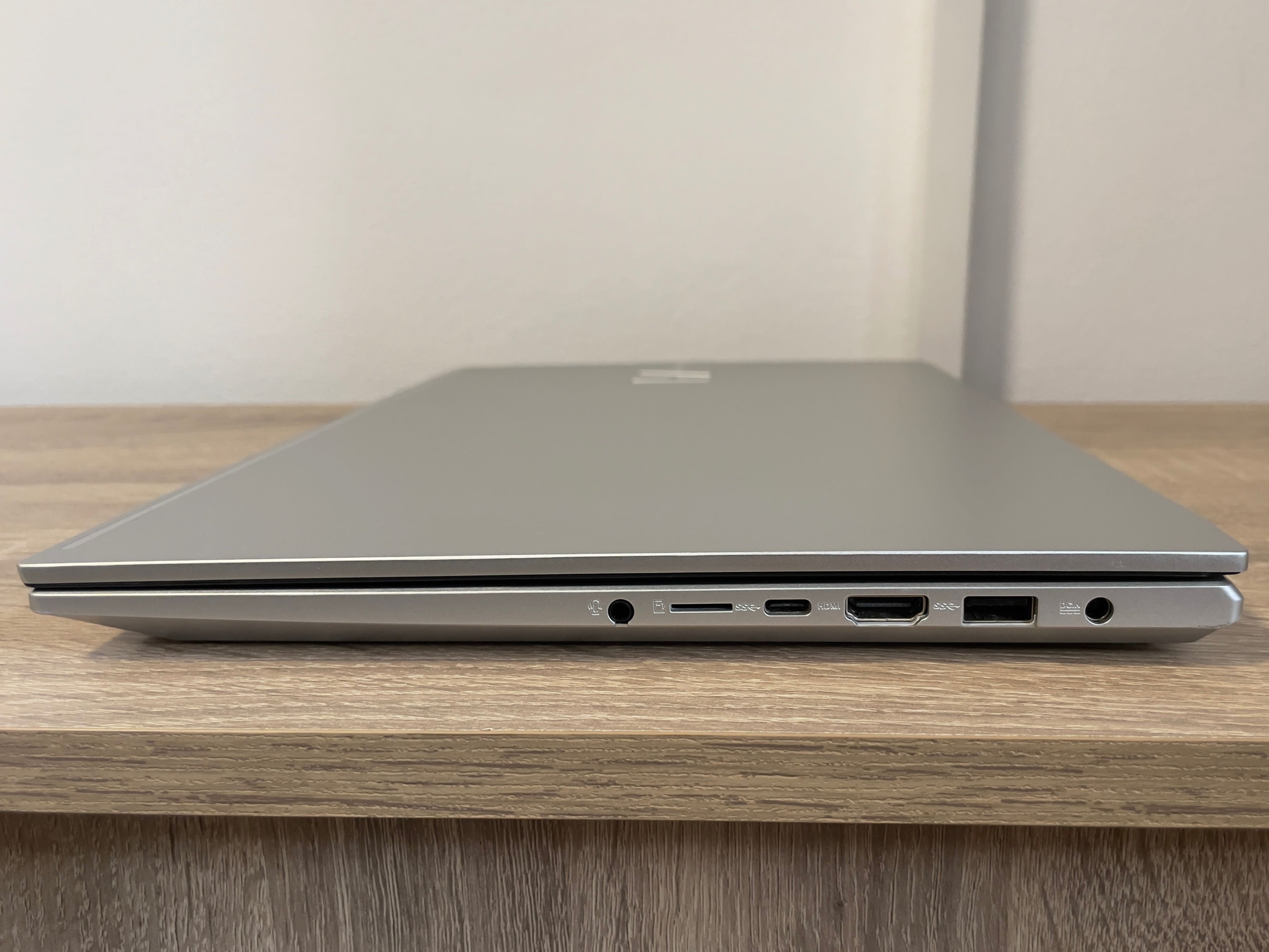 ASUS Vivobook Pro 15 OLED Ryzen 9 5900HX RTX 3050 SSD 512GB RAM 16GB