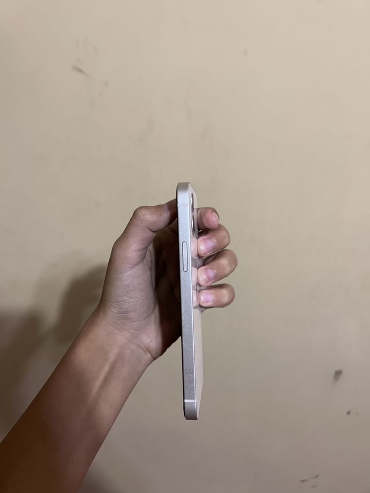 Iphone12 ideal holatda