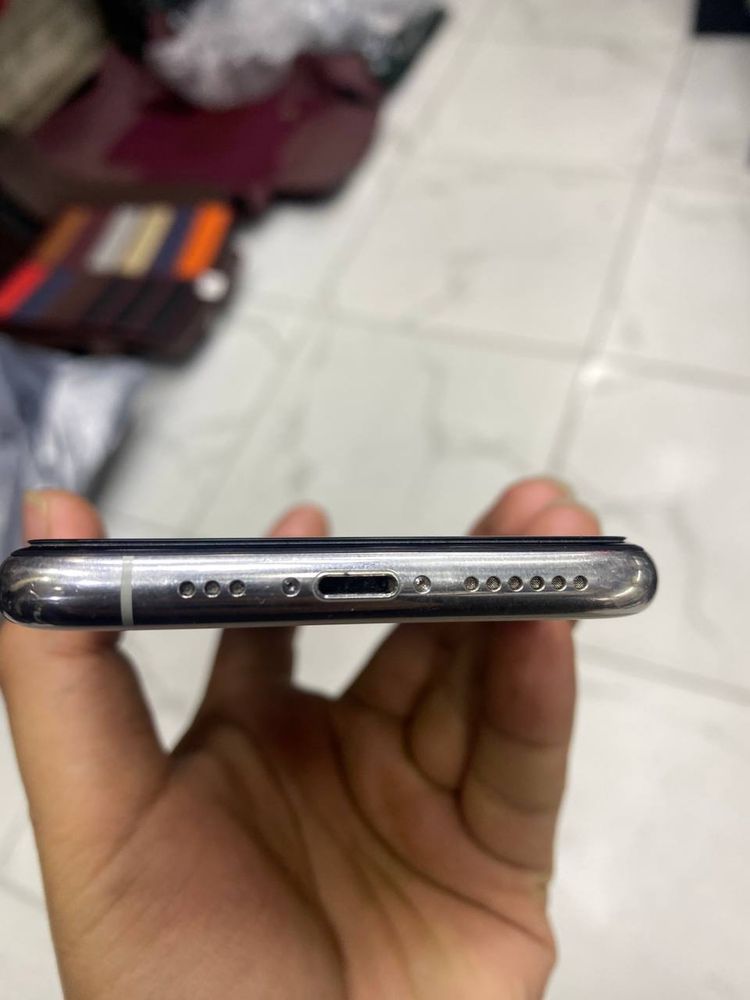 Iphone 11 pro 64/gb