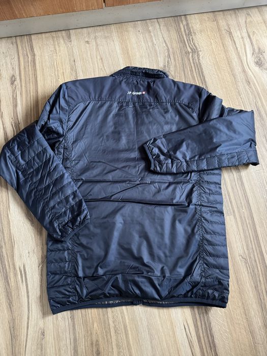 Оригинално мъжко черно яке NEWPORT  !