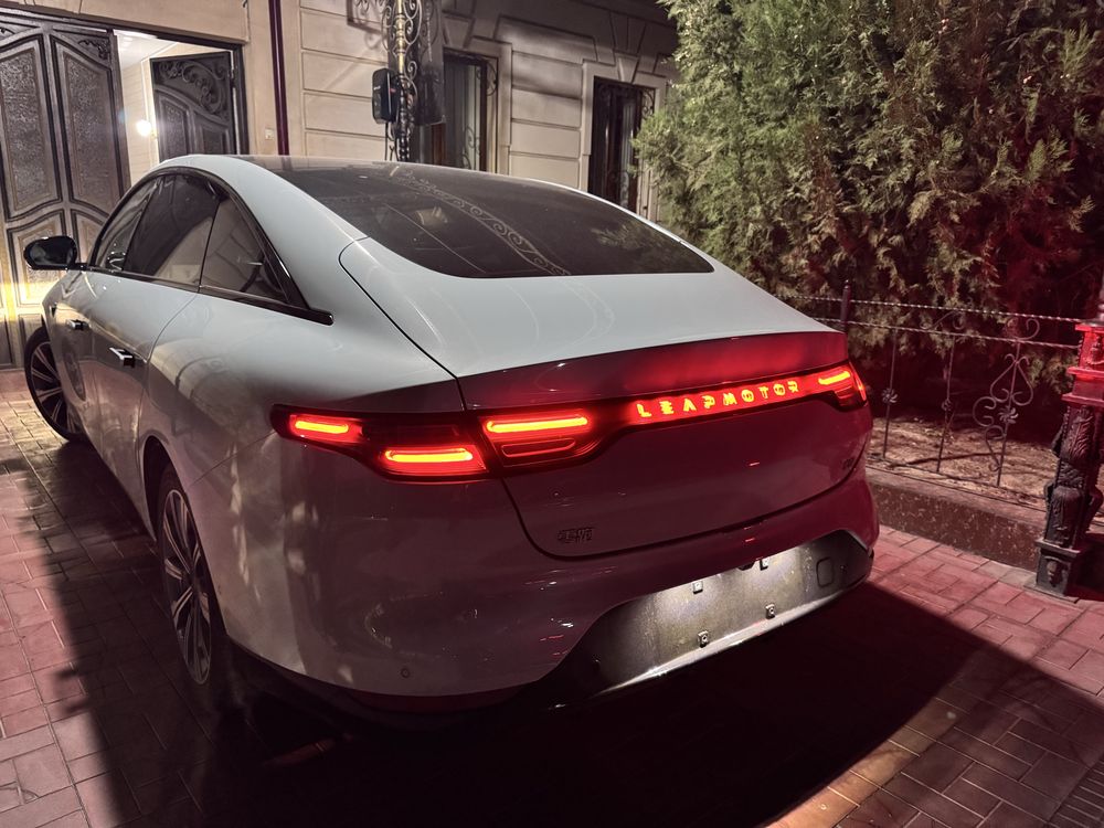 Lipmotors c01 соилади