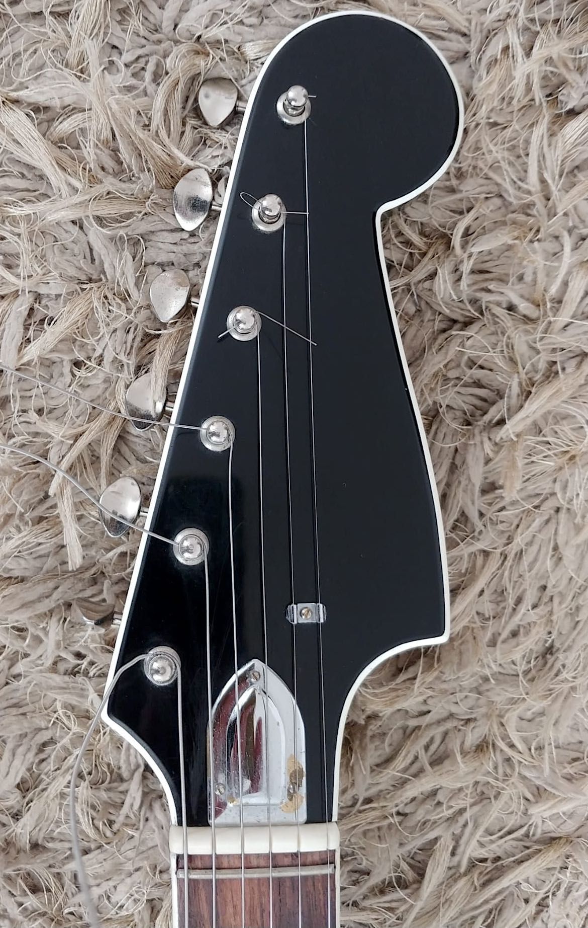 Crucianelli Elite 30-V chitara vintage de colecție Fender Gibson Eko