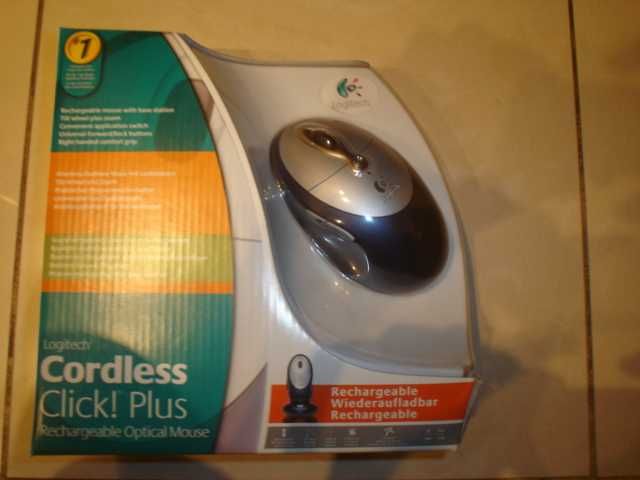 Mouse optic cu acumulatori fara fir LOGITECH cu baza de incarcare