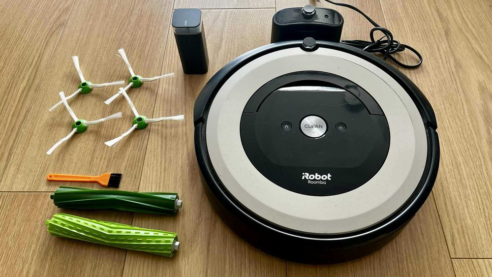 iRobot Roomba E6