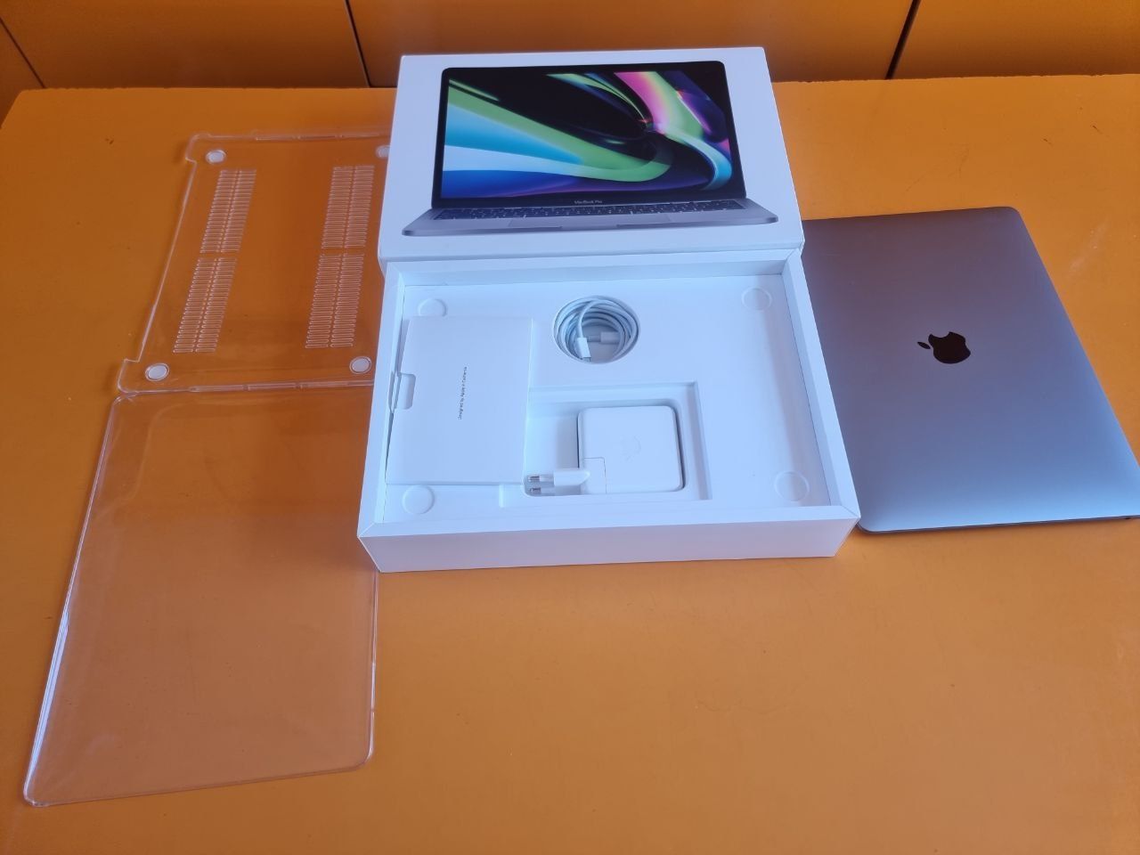 Macbook M1 Pro 13 inch fullbox