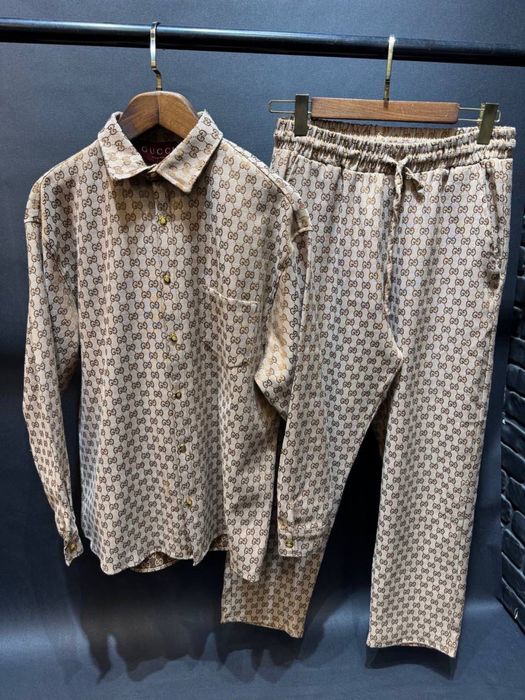 Trening Gucci bej co logo-uri maro