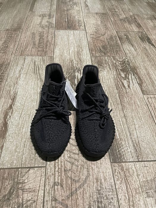 Yeezy 350 v2 boost