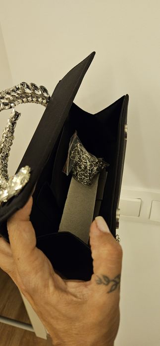 Сатенена  официална  чанта