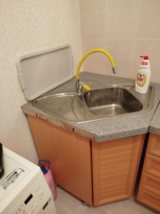 Продам мойку , угловая