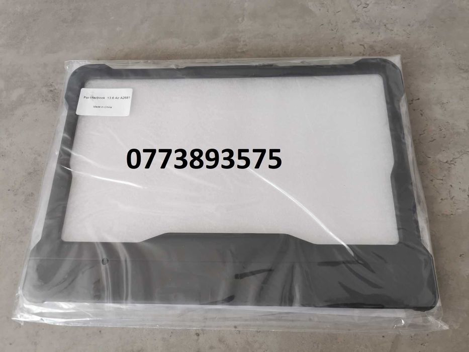 Husa protectie laptop Apple Macbook Air 13 13.6 A2681 carcasa