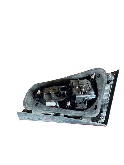 Lampa spate / Stop stanga spate AUDI A3 Sportback 8V
