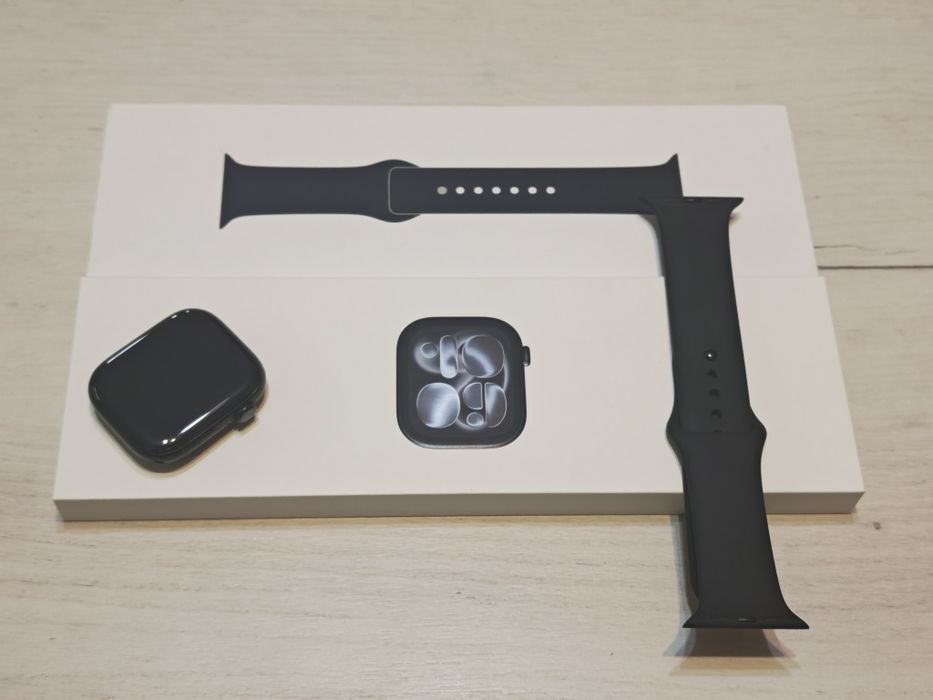 Перфектен Apple Watch 11 46mm LTE Jet BLACK 23 м гаранция