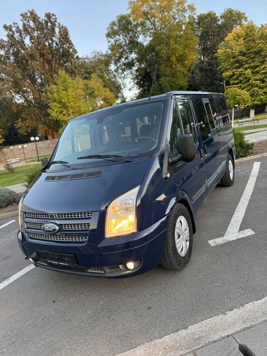 Ford Transit 2.2 Diesel 140 Cp 2012 Euro 5 cu 8 locuri